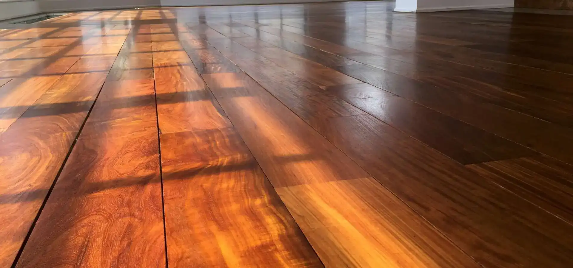Wood Floor Restoration in London – Repairs, Cleaning, Sanding & Recoating
